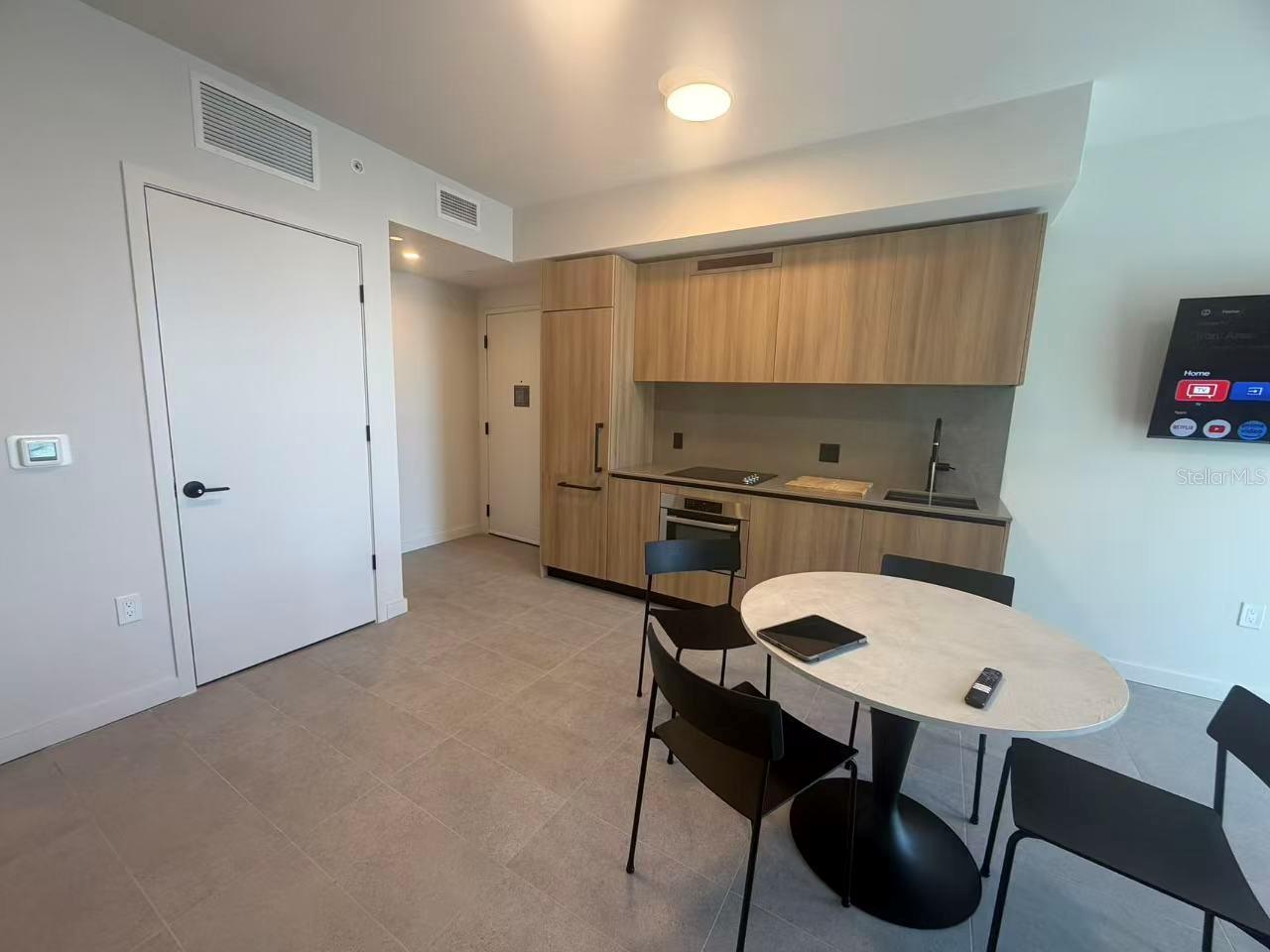121 NE 5TH STREET, #1413, Miami, FL 33132