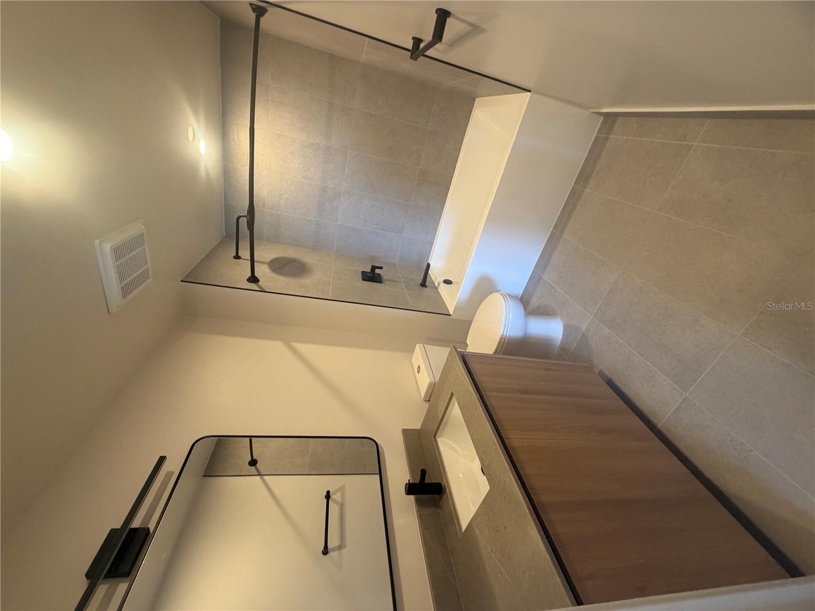 121 NE 5TH STREET, #1413, Miami, FL 33132