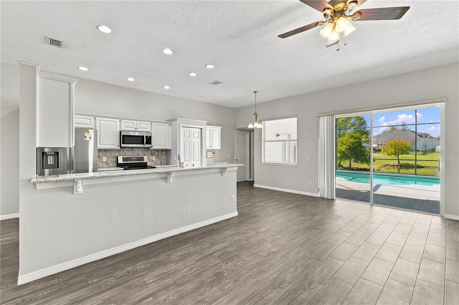 639 LAKEHAVEN CIRCLE, Orlando, FL 32828