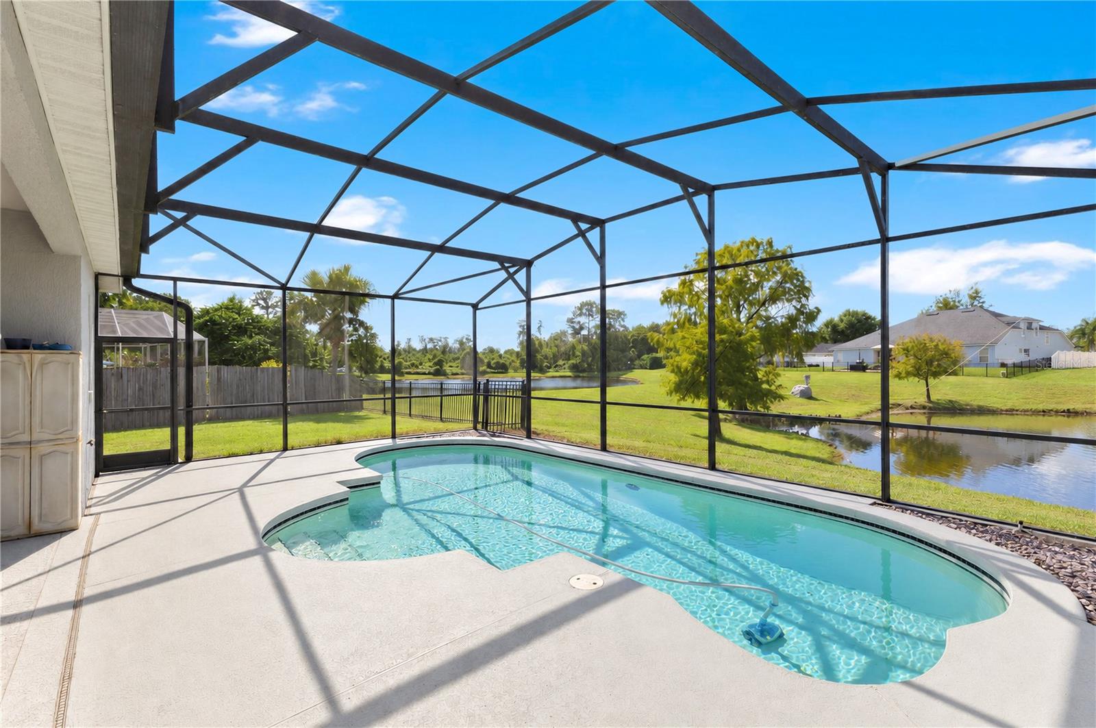 639 LAKEHAVEN CIRCLE, Orlando, FL 32828