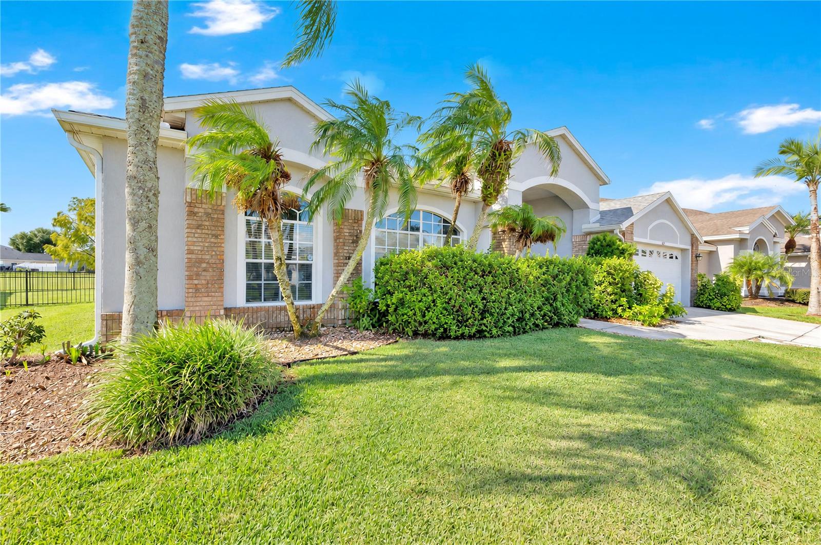 639 LAKEHAVEN CIRCLE, Orlando, FL 32828