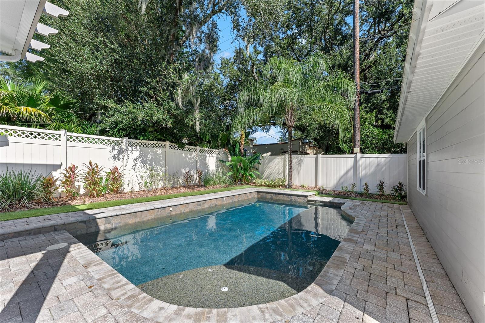 1629 DORMONT LANE, Orlando, FL 32804