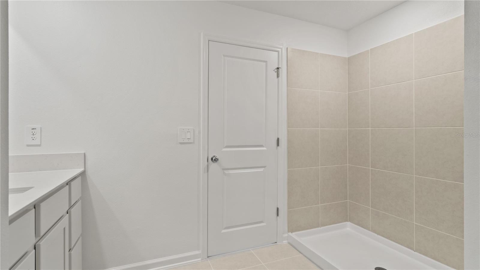 1625 WILLOW GARDEN LOOP, Eustis, FL 32726 1625 WILLOW GARDEN LOOP, Eustis, FL 32726