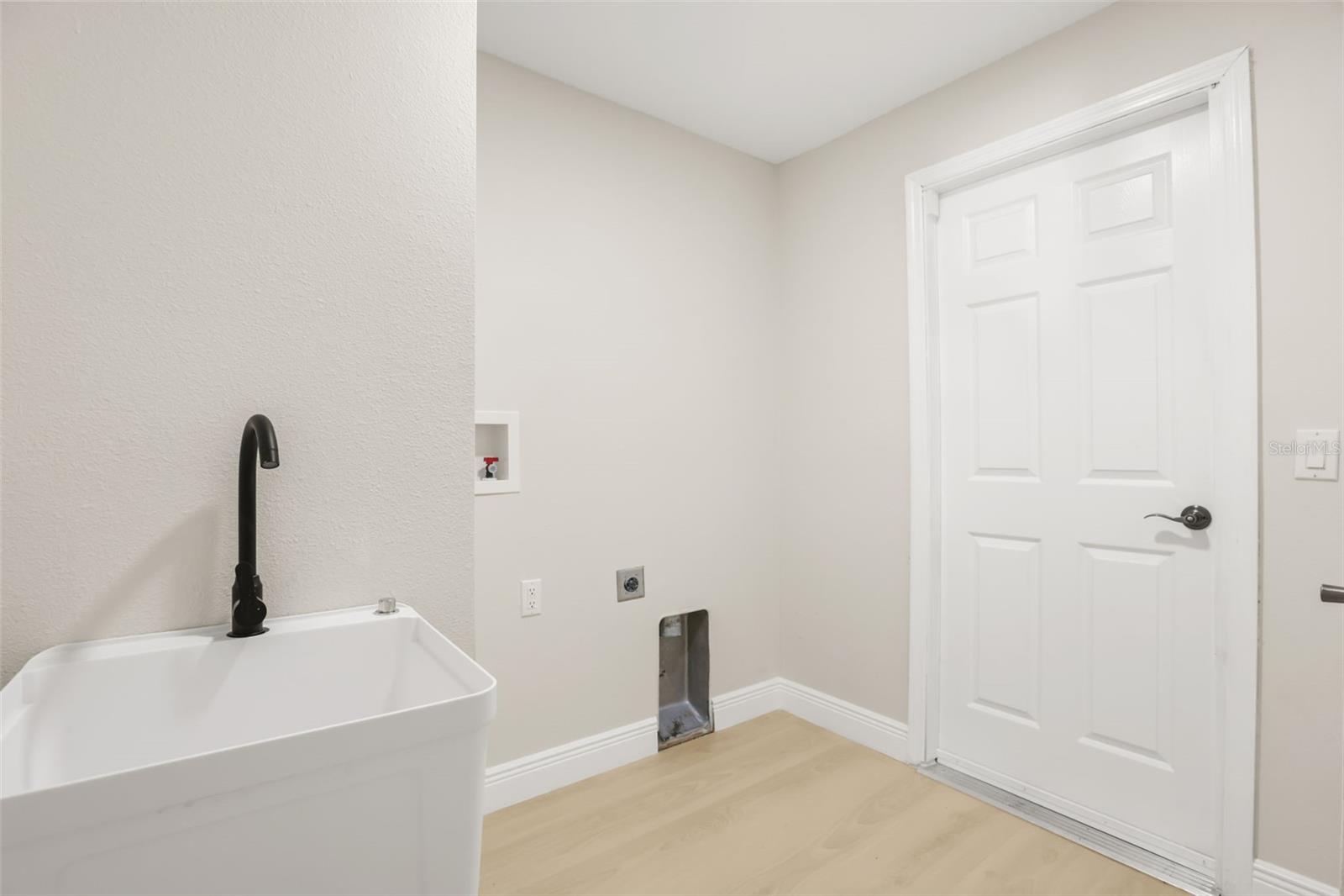 2196 LAUREL BLOSSOM CIRCLE, Ocoee, FL 34761