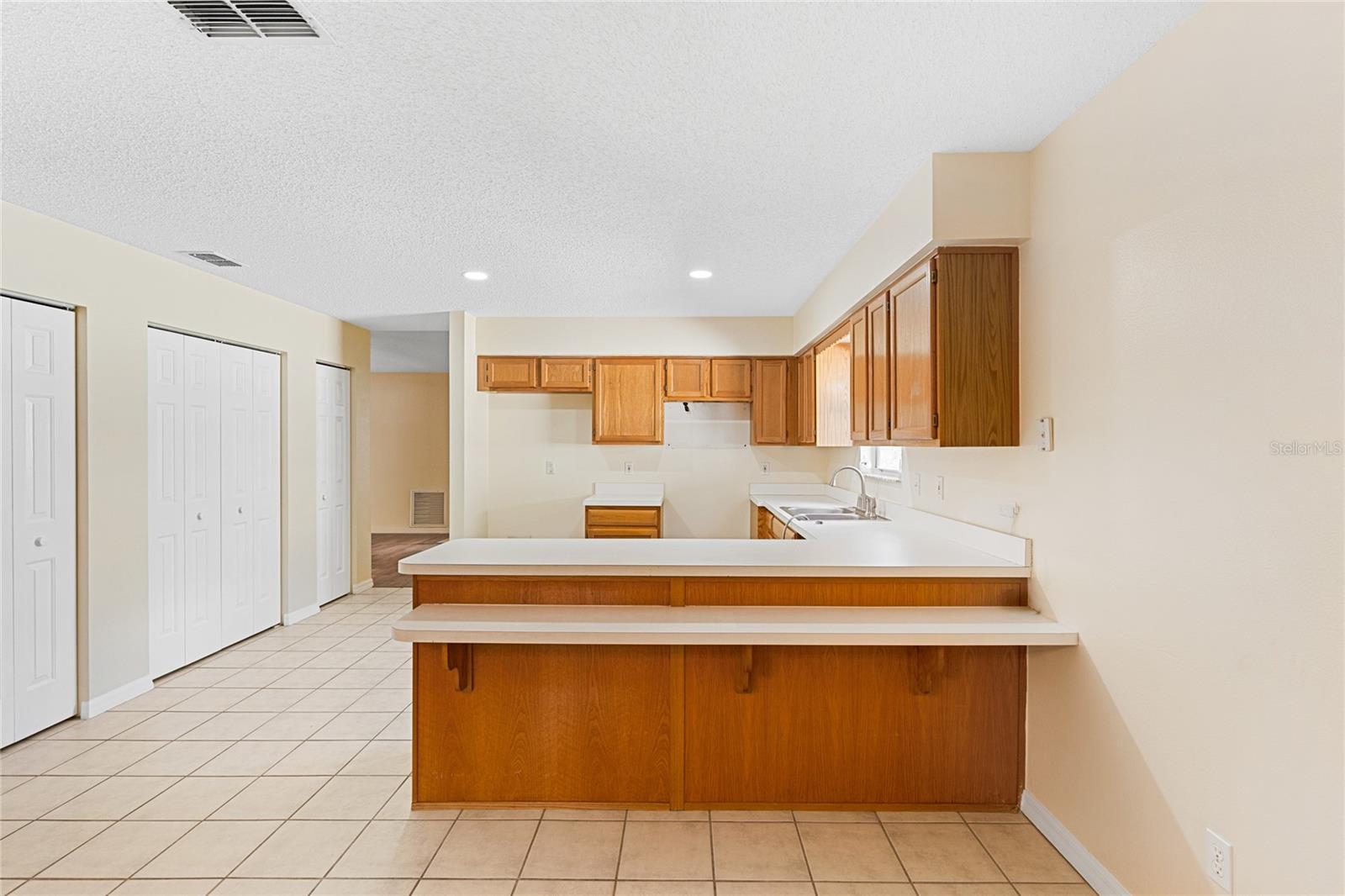 32656 OAK PARK DRIVE, Leesburg, FL 34748
