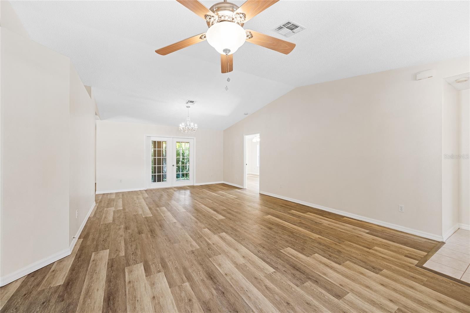 32656 OAK PARK DRIVE, Leesburg, FL 34748