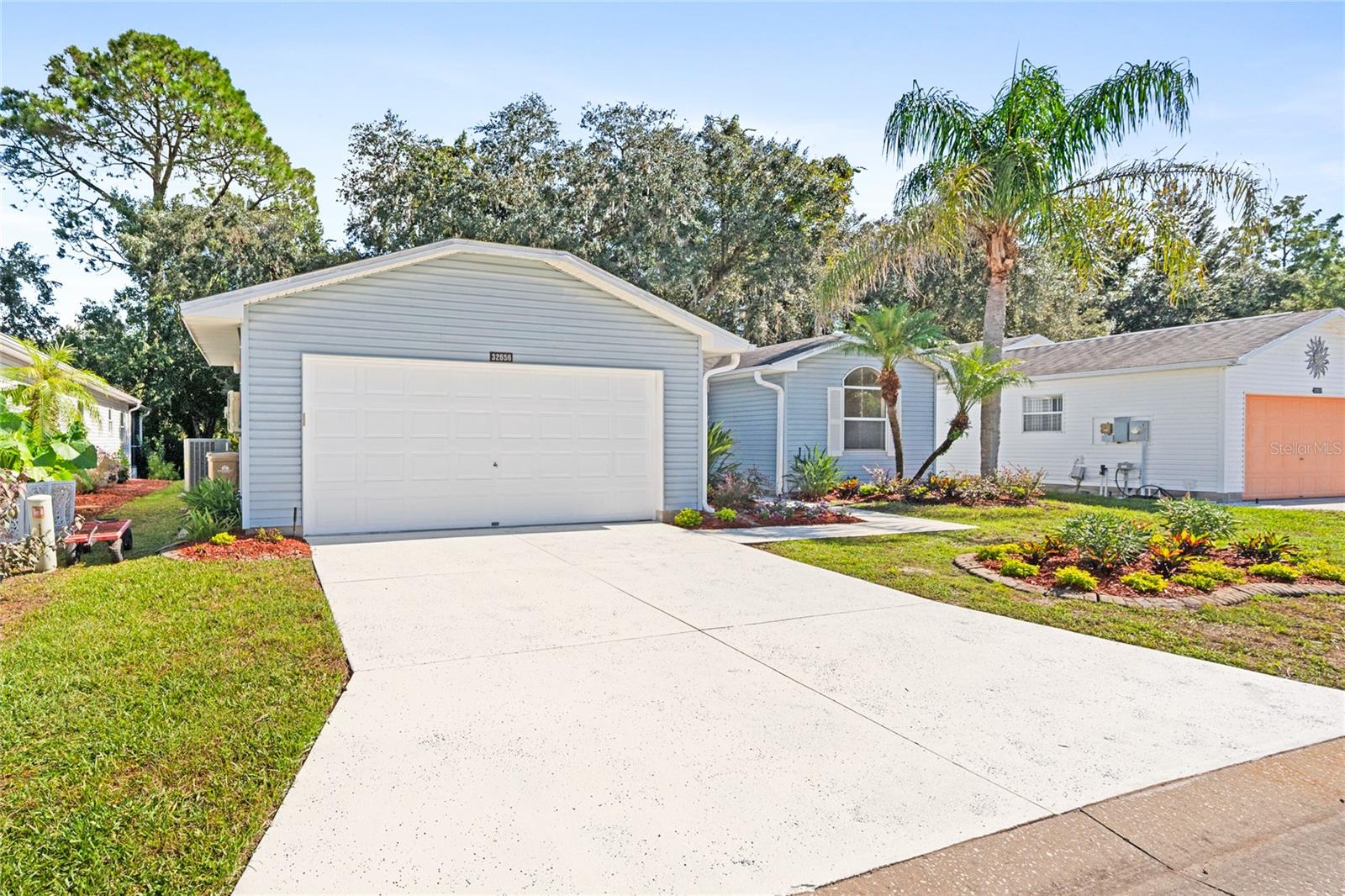 32656 OAK PARK DRIVE, Leesburg, FL 34748