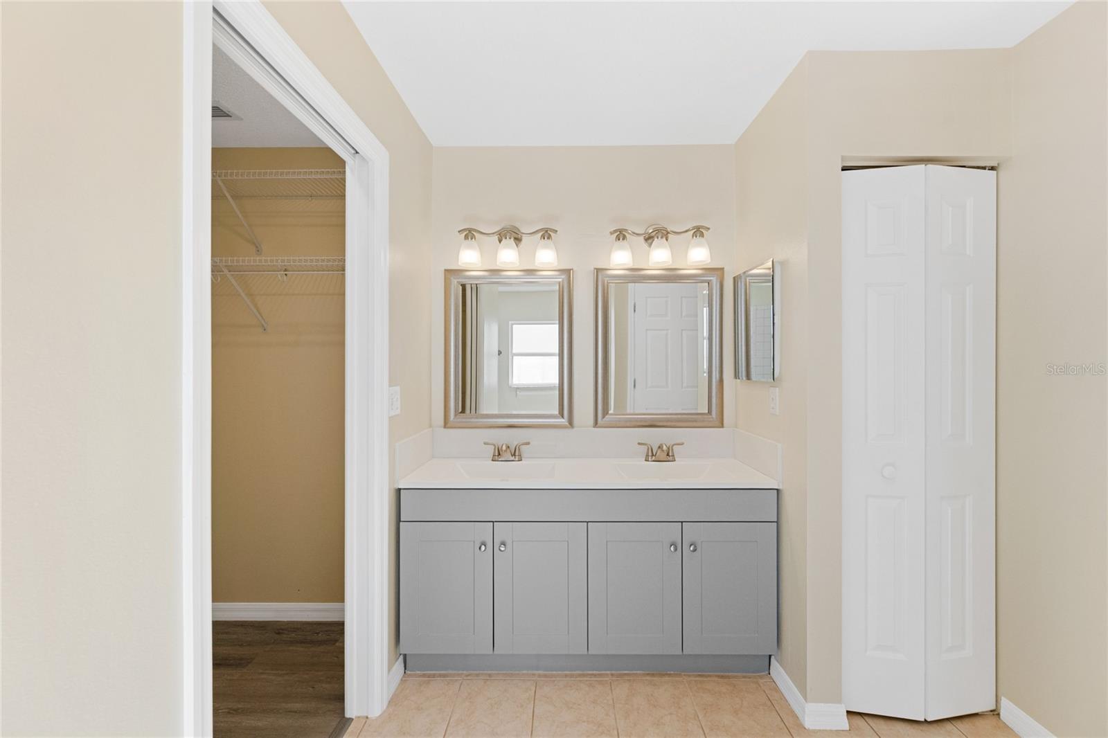 32656 OAK PARK DRIVE, Leesburg, FL 34748