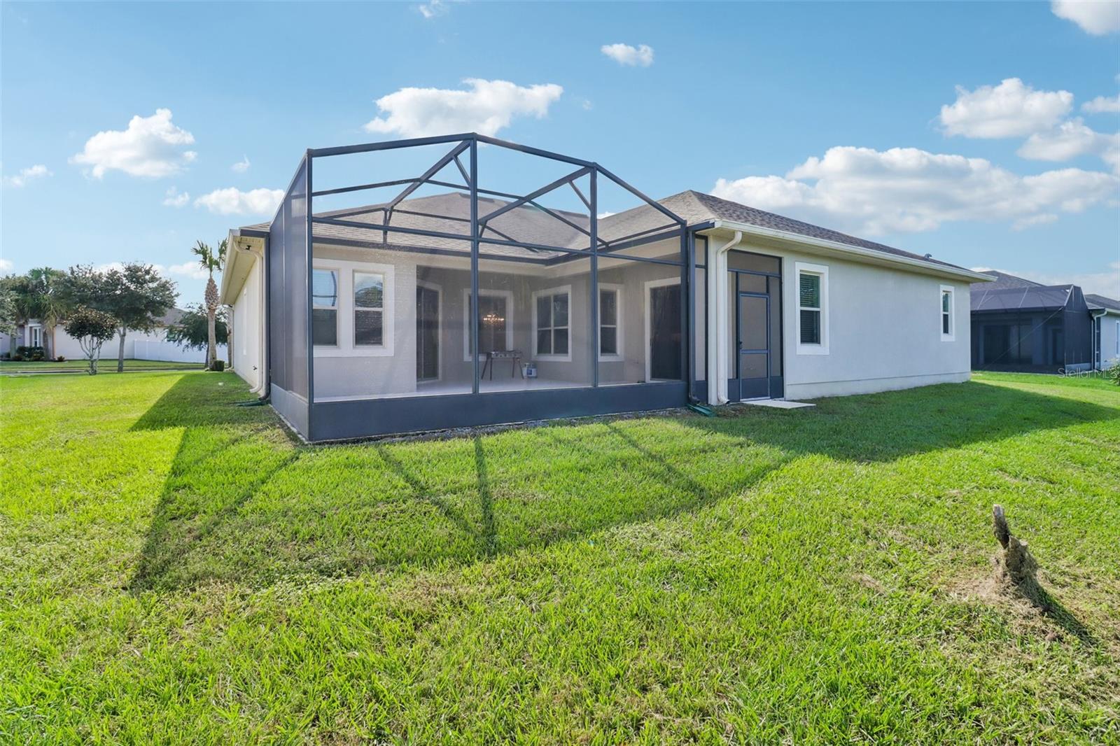 121 HARVEST GATE BOULEVARD, Groveland, FL 34736