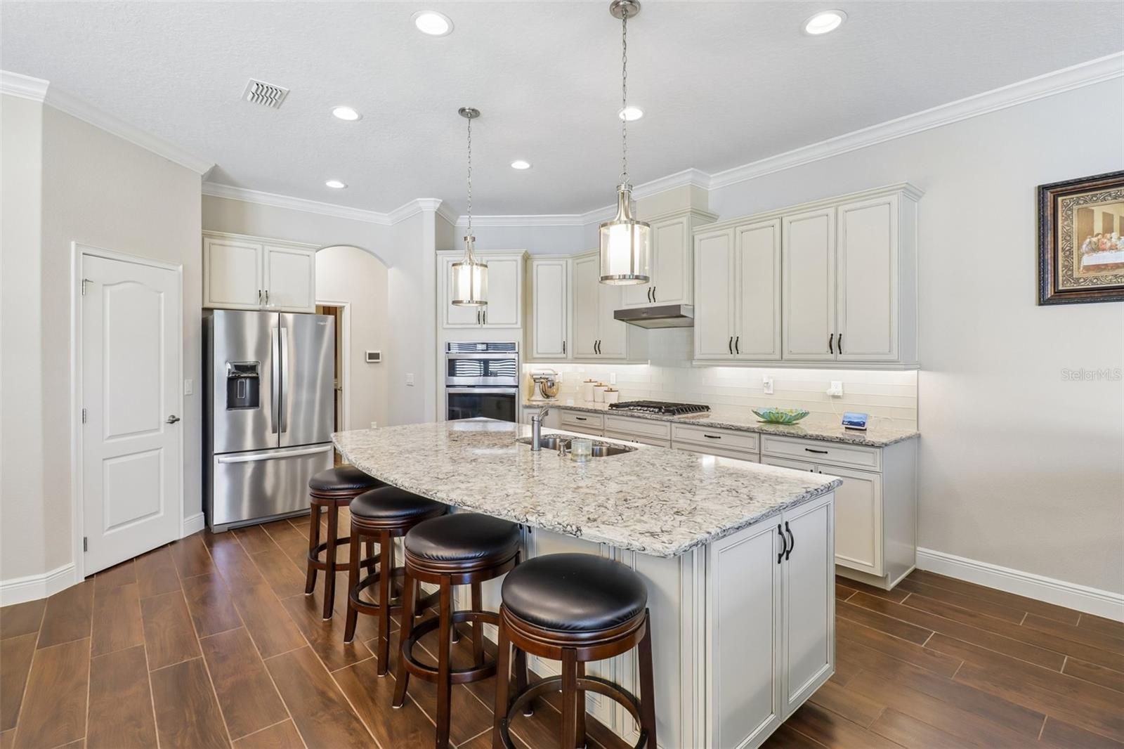 121 HARVEST GATE BOULEVARD, Groveland, FL 34736