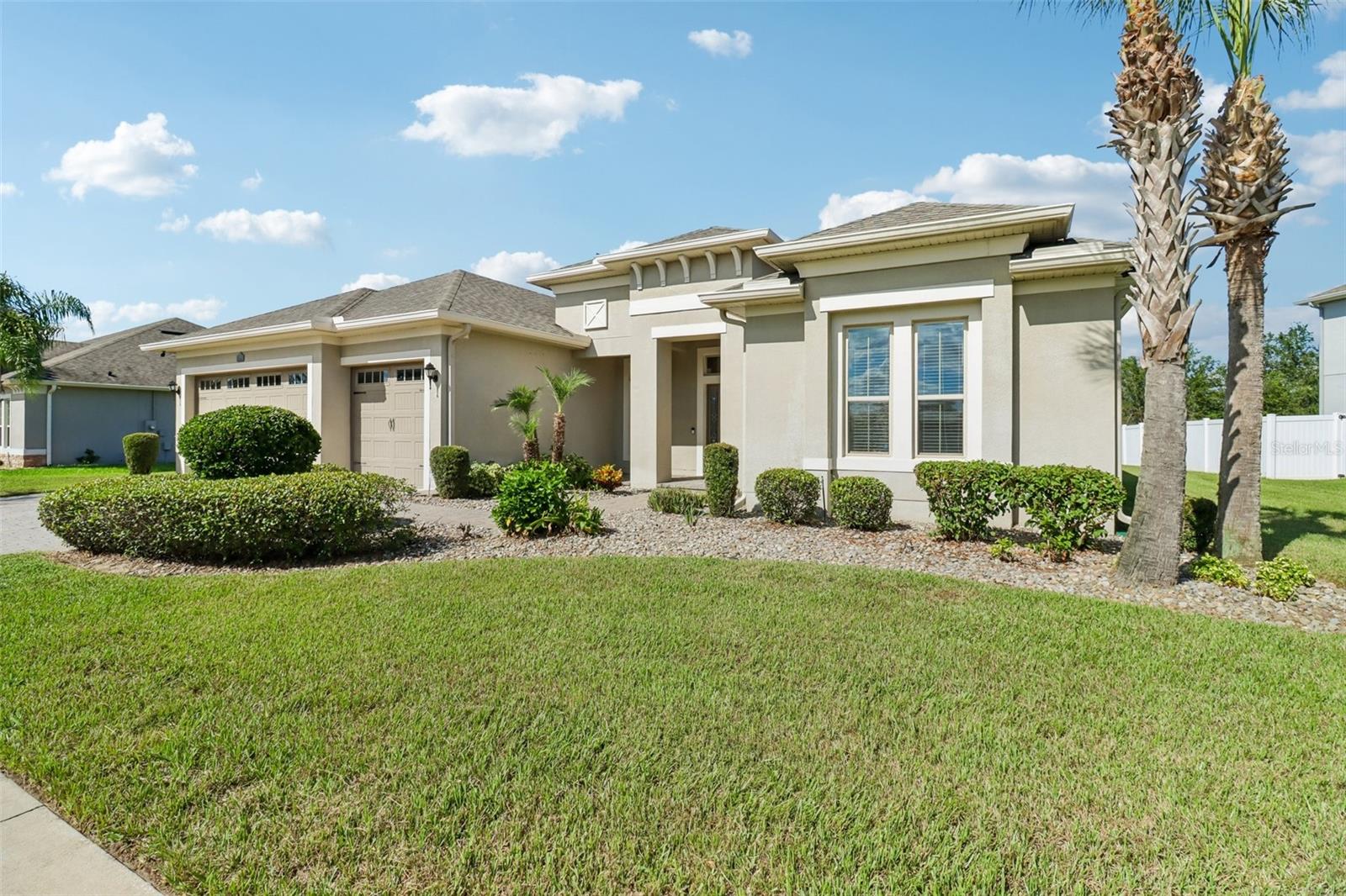 121 HARVEST GATE BOULEVARD, Groveland, FL 34736