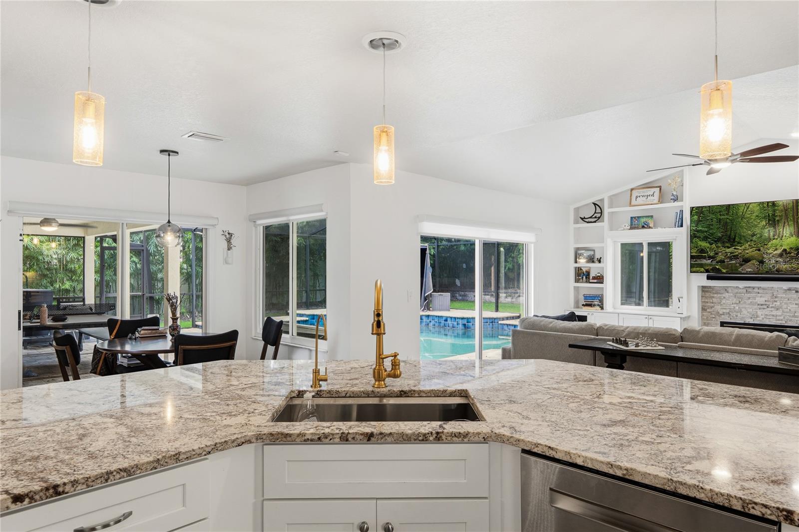 166 OAK VIEW CIRCLE, Lake Mary, FL 32746