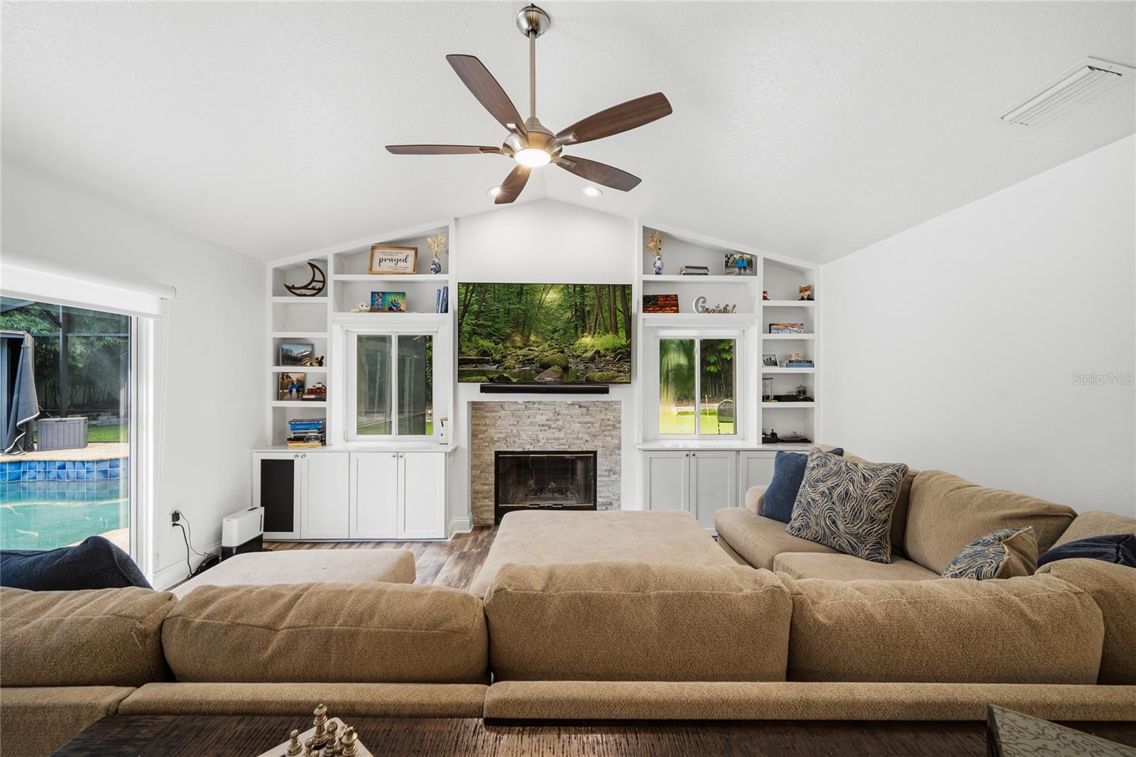 166 OAK VIEW CIRCLE, Lake Mary, FL 32746