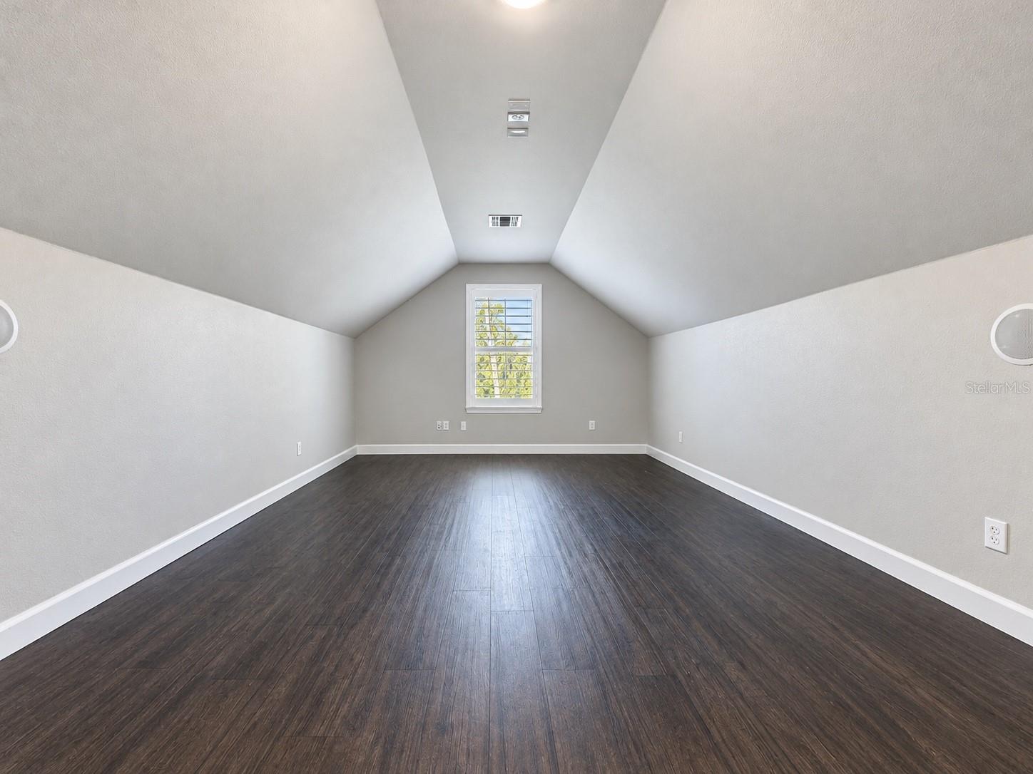 884 N LAKE STERLING COURT, Casselberry, FL 32707