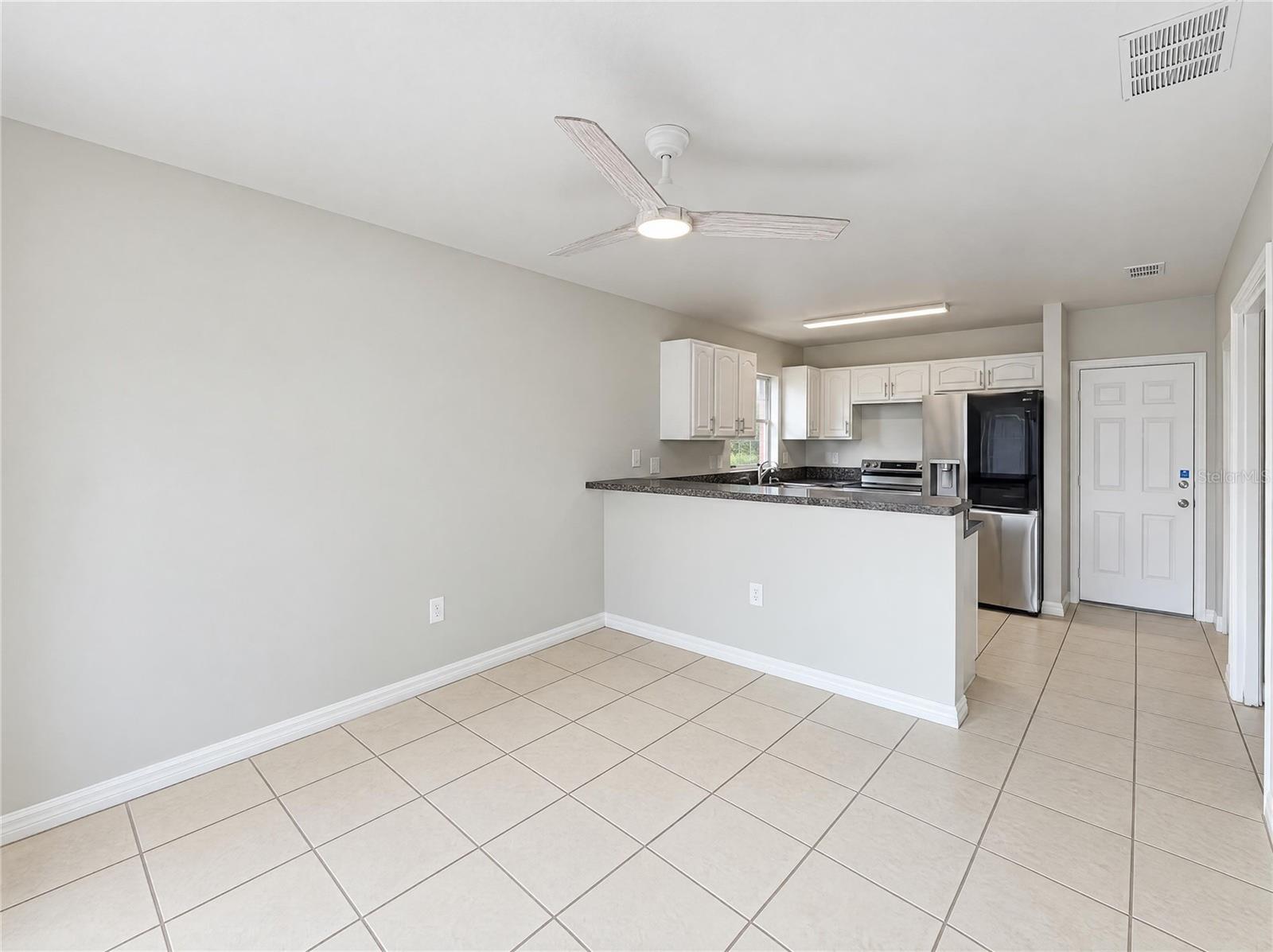 2949 ILLINOIS AVENUE, Lakeland, FL 33803 2949 ILLINOIS AVENUE, Lakeland, FL 33803
