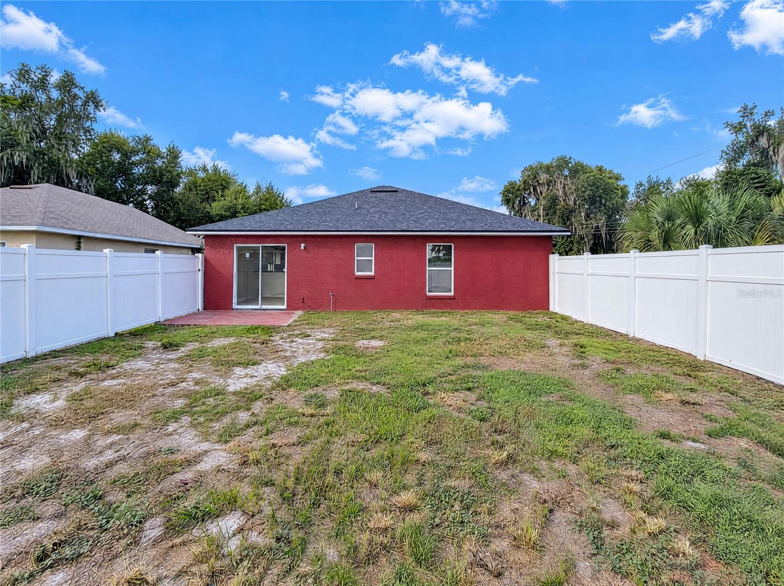 2949 ILLINOIS AVENUE, Lakeland, FL 33803 2949 ILLINOIS AVENUE, Lakeland, FL 33803