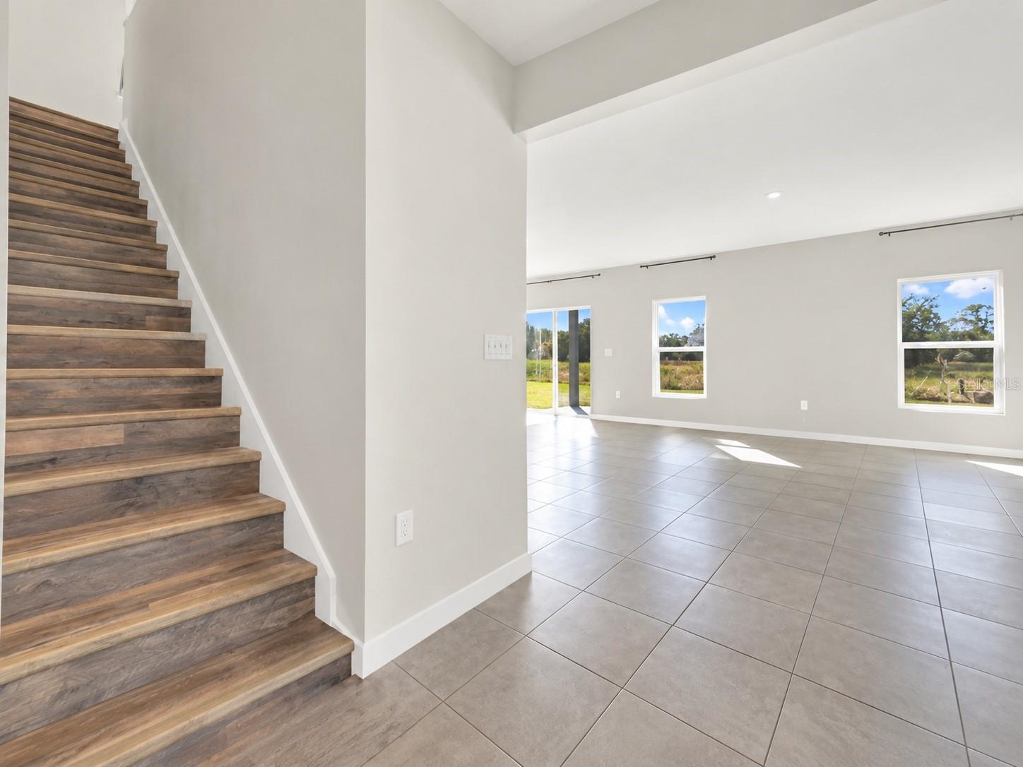 718 EAGLE LANDING BOULEVARD, Winter Haven, FL 33880