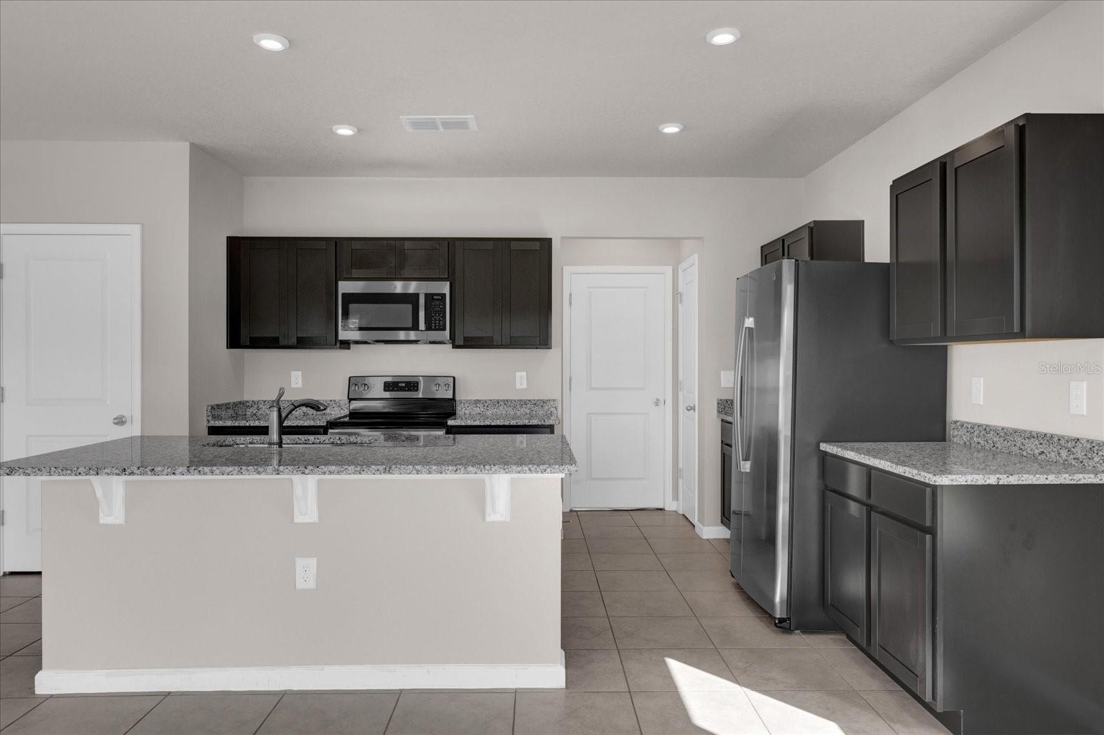 718 EAGLE LANDING BOULEVARD, Winter Haven, FL 33880