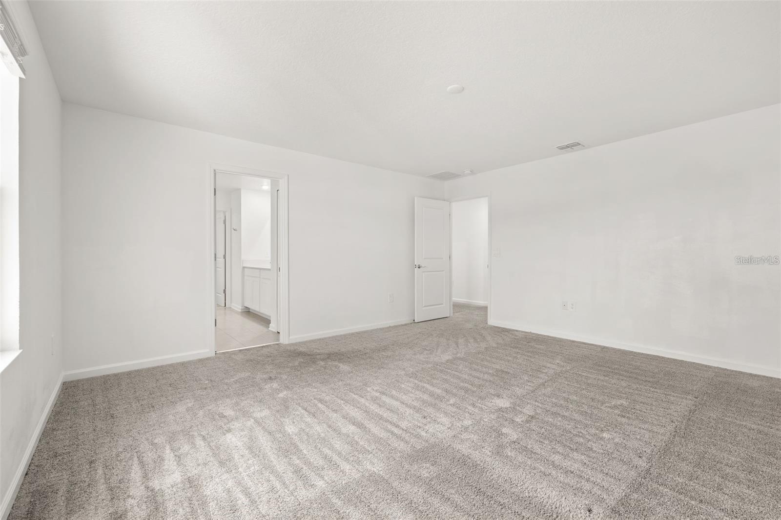9404 REVERE AVENUE, Leesburg, FL 34788