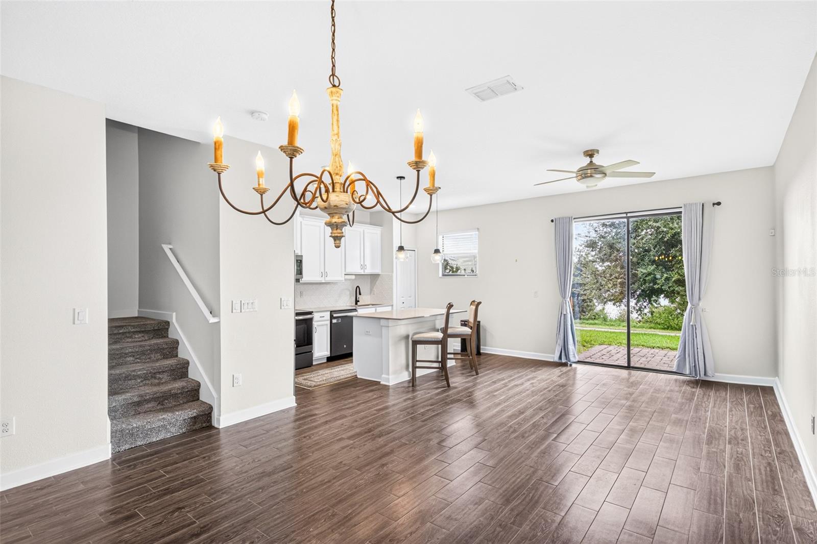 1302 ROYAL ST GEORGE BOULEVARD, #1302, Davenport, FL 33896