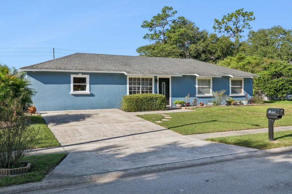 8509 LYONIA DRIVE, Orlando, FL 32829
