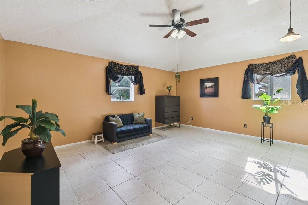 8509 LYONIA DRIVE, Orlando, FL 32829
