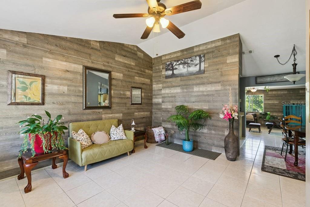 8509 LYONIA DRIVE, Orlando, FL 32829