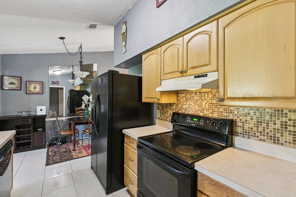 8509 LYONIA DRIVE, Orlando, FL 32829