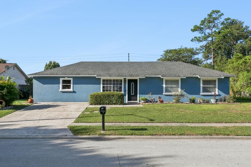 8509 LYONIA DRIVE, Orlando, FL 32829