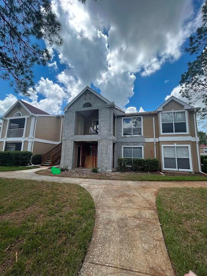 9481 HIGHLAND OAK DRIVE, #906, Tampa, FL 33647