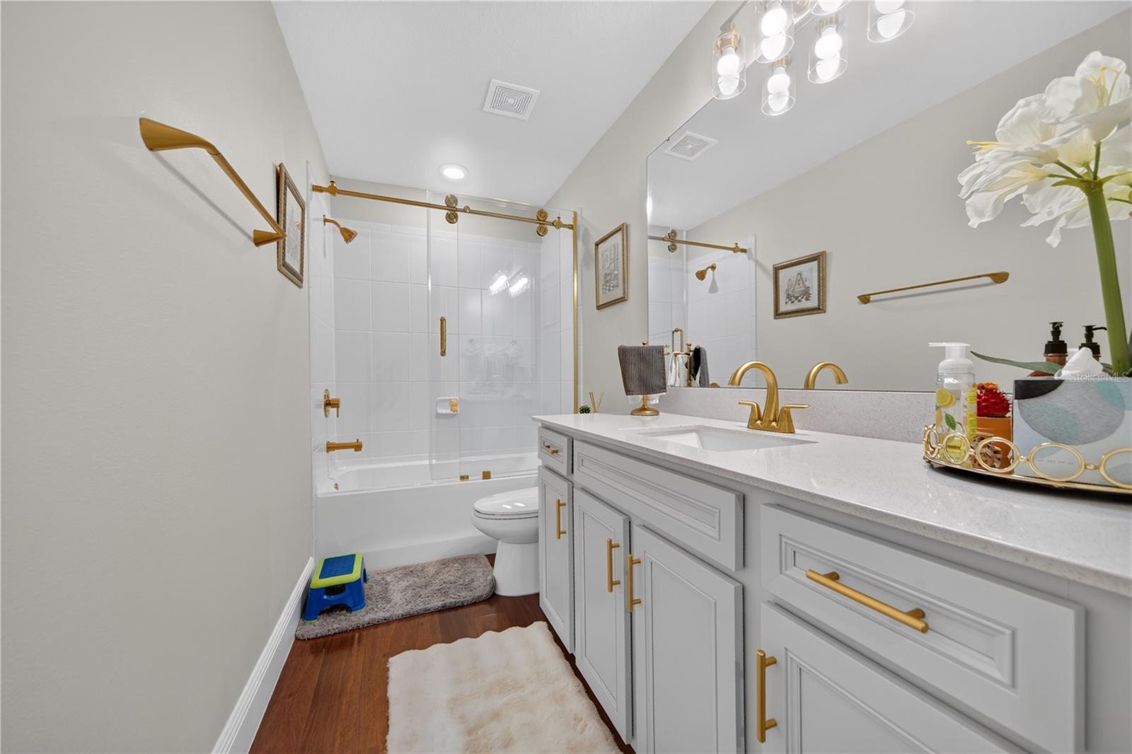 17361 BACK BAY COURT, Clermont, FL 34714