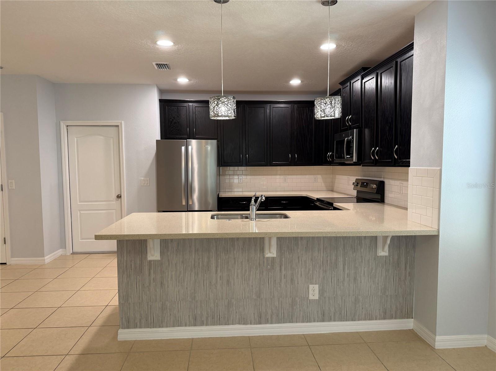 9511 OGLETHORPE DRIVE, Groveland, FL 34736