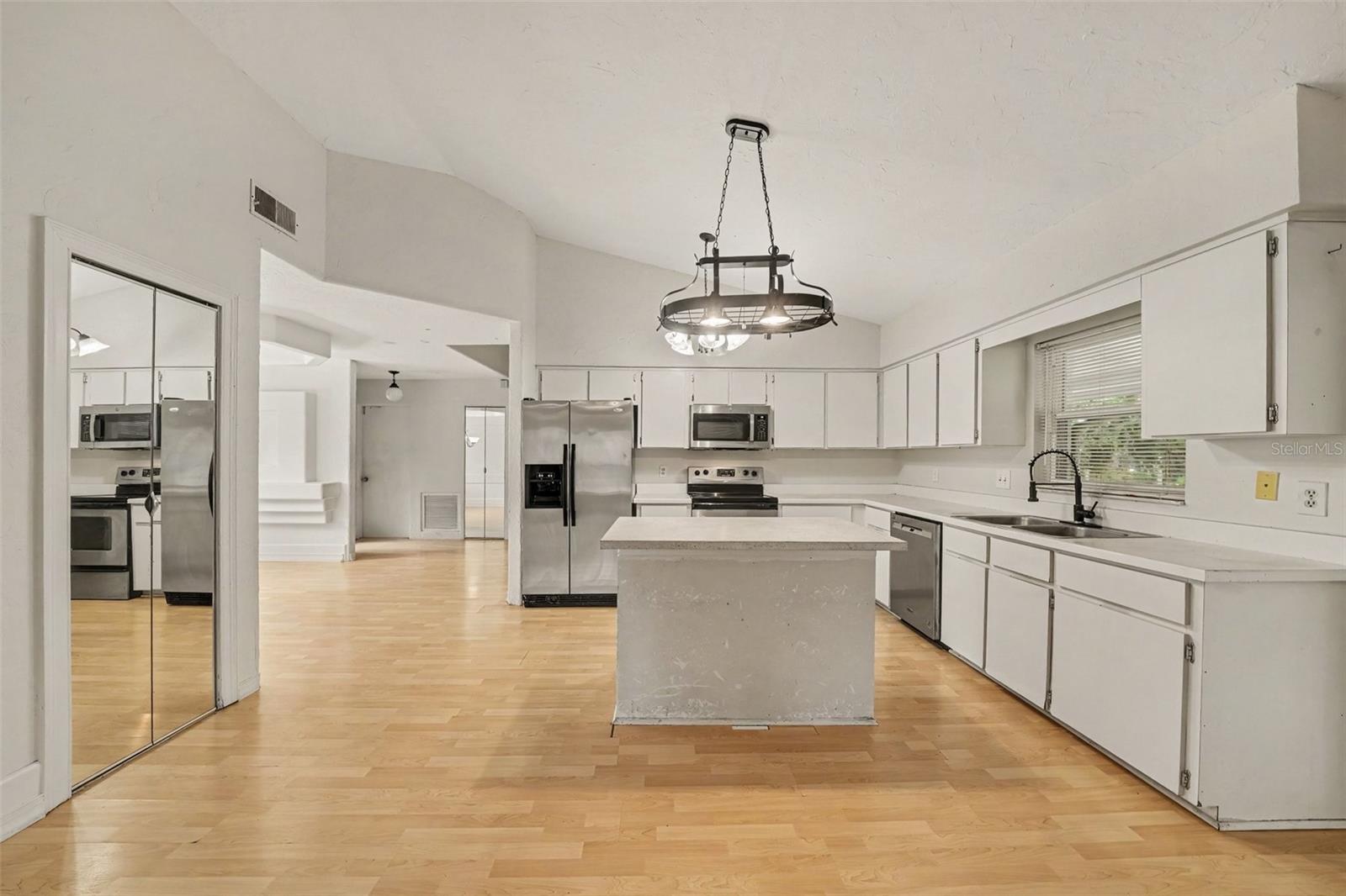 264 SUNRISE BOULEVARD, Debary, FL 32713