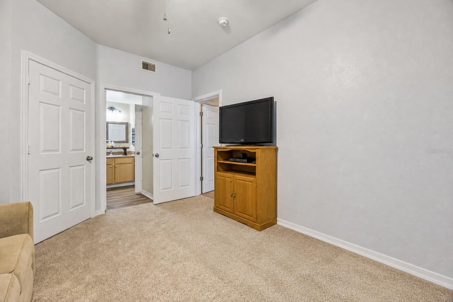 1985 ERVING CIRCLE, #202, Ocoee, FL 34761
