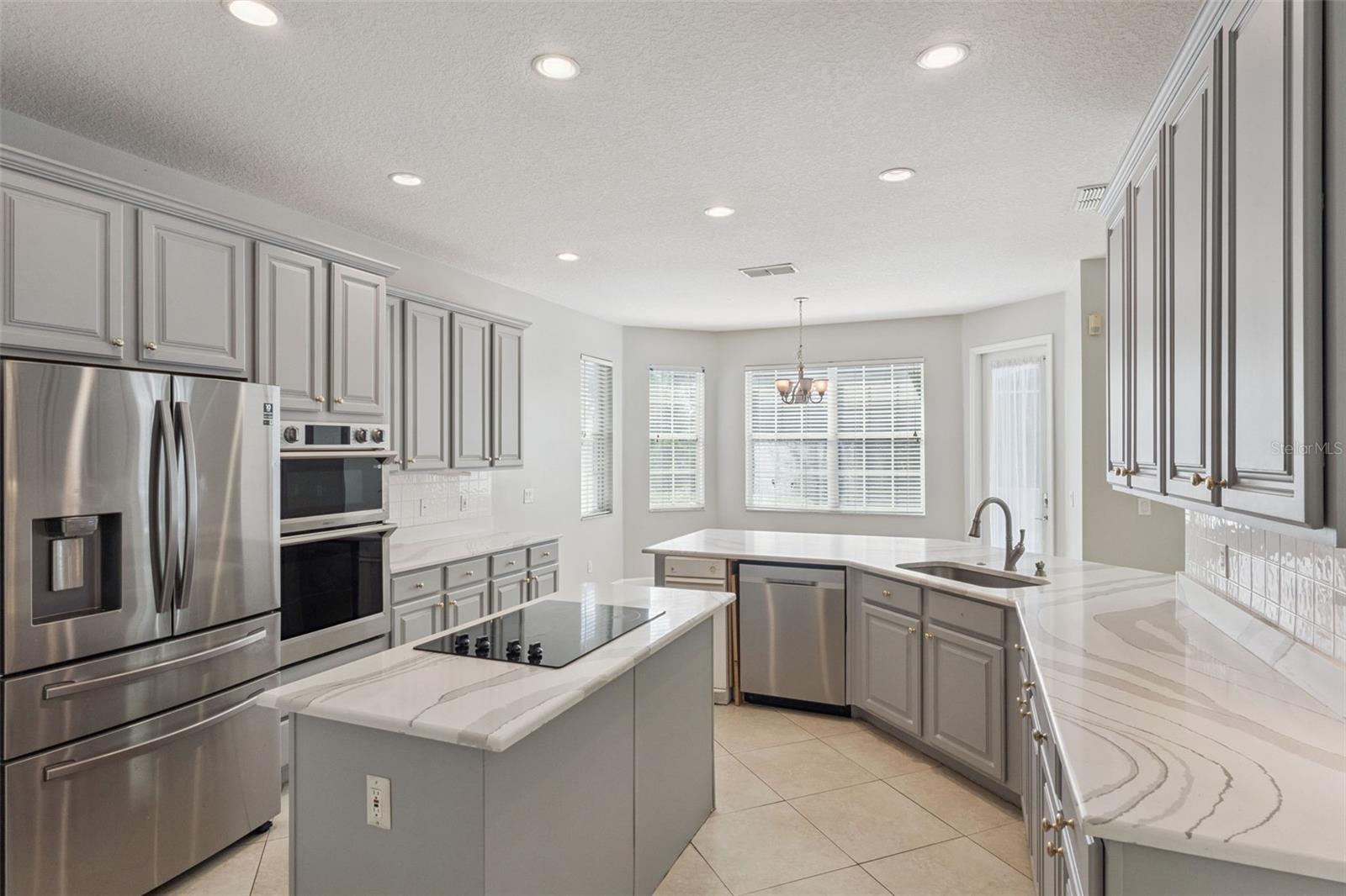 10142 CANOPY TREE COURT, Orlando, FL 32836