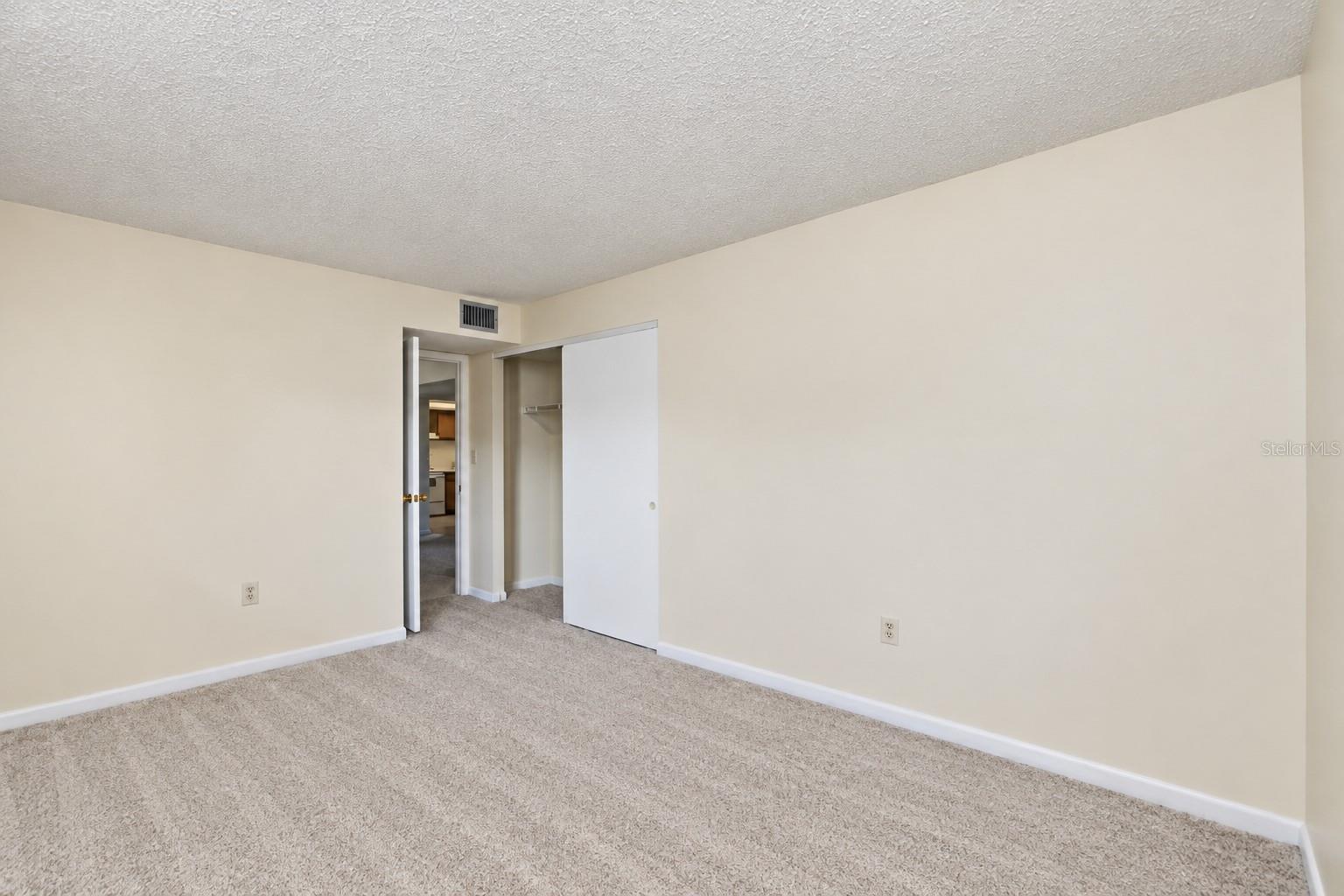1130 N LAKE PARKER AVENUE, #C322, Lakeland, FL 33805