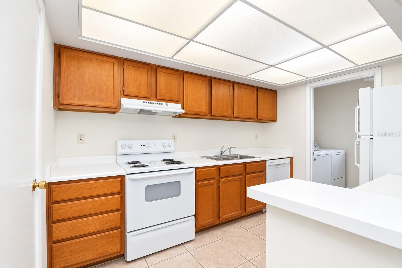 1130 N LAKE PARKER AVENUE, #C322, Lakeland, FL 33805 1130 N LAKE PARKER AVENUE, #C322, Lakeland, FL 33805