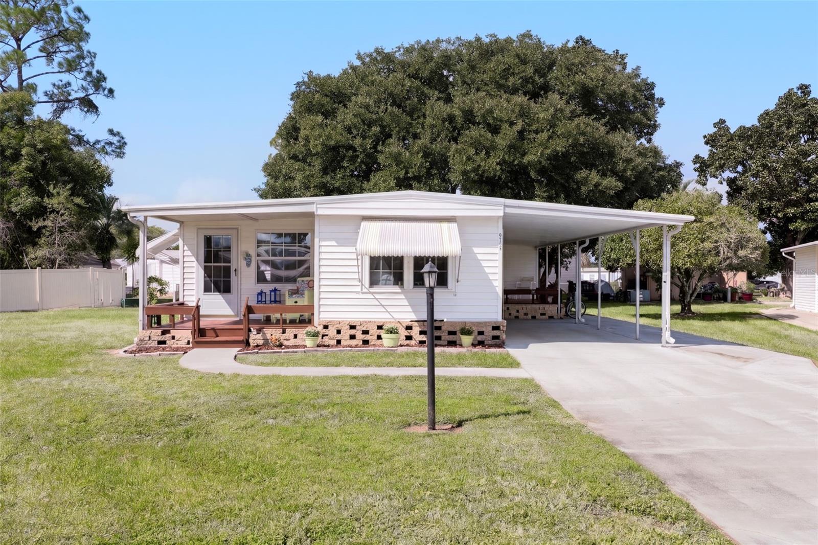 914 BLUE HERON BOULEVARD, Osteen, FL 32764