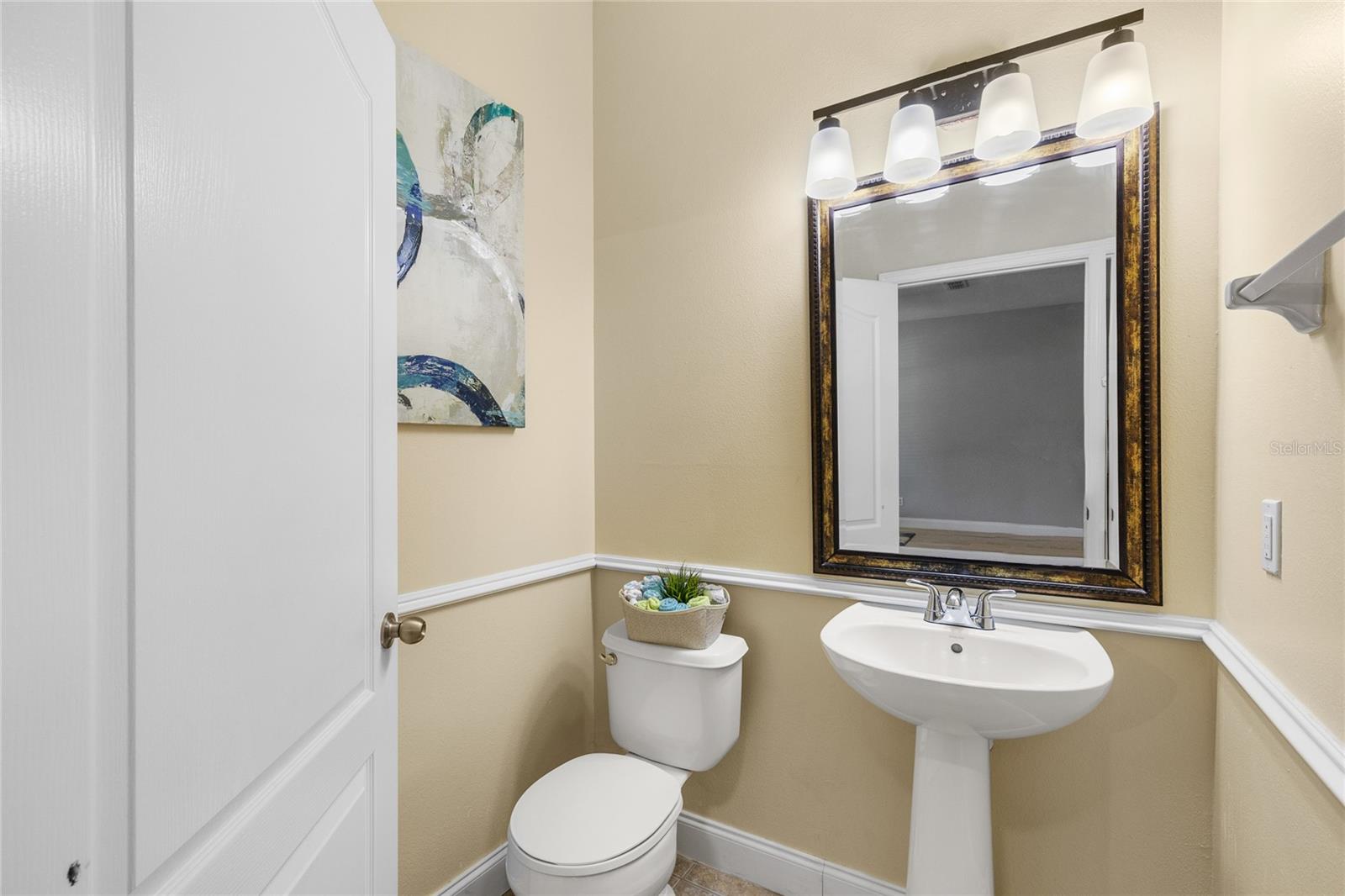 2424 VICTORIA FALLS DRIVE, Orlando, FL 32824