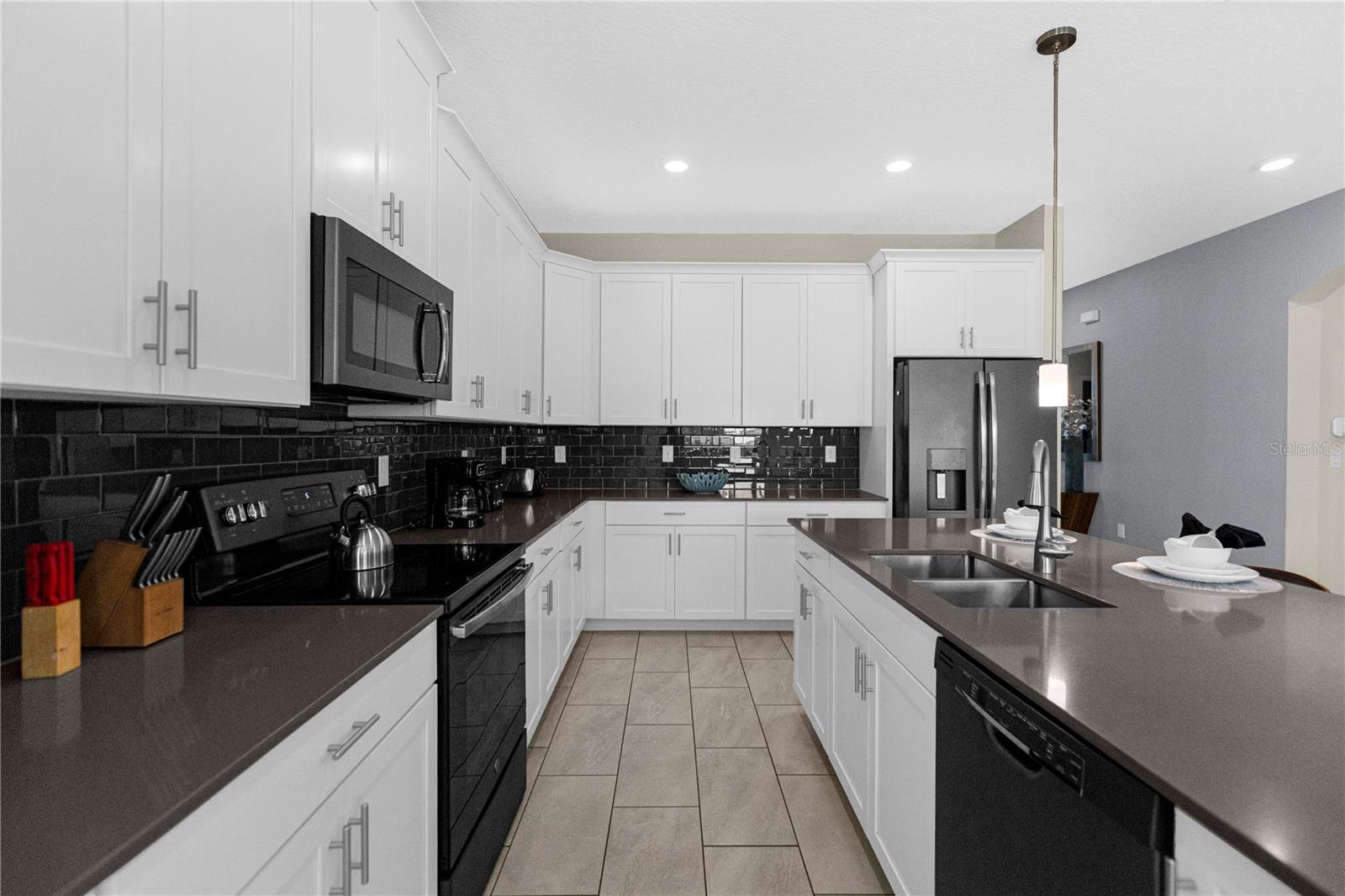 8950 CABOT CLIFFS DRIVE, Davenport, FL 33896