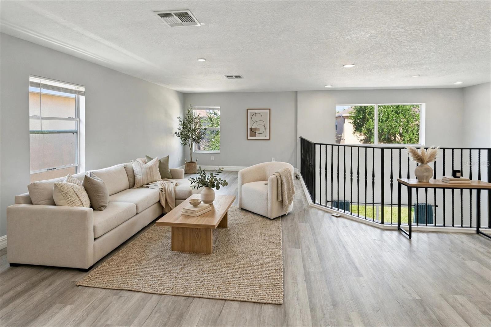 Virtual stage loft