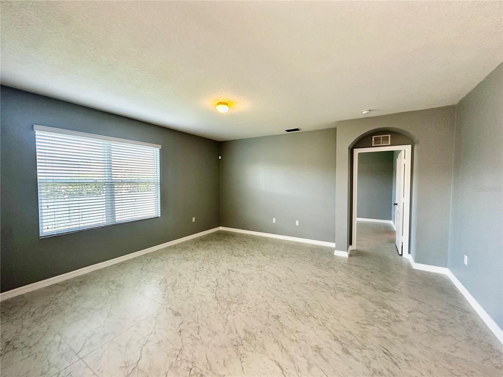 1437 WALLACE MANOR PASS, Winter Haven, FL 33880