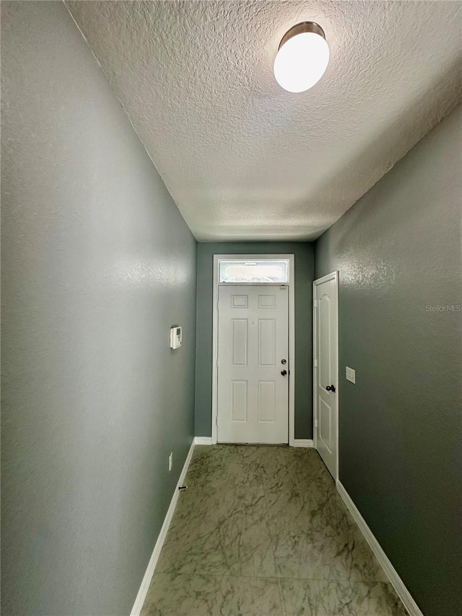 1437 WALLACE MANOR PASS, Winter Haven, FL 33880