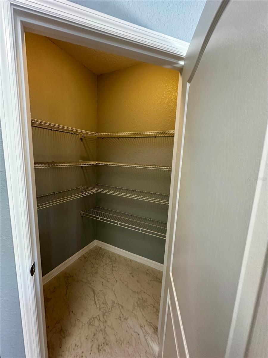 1437 WALLACE MANOR PASS, Winter Haven, FL 33880
