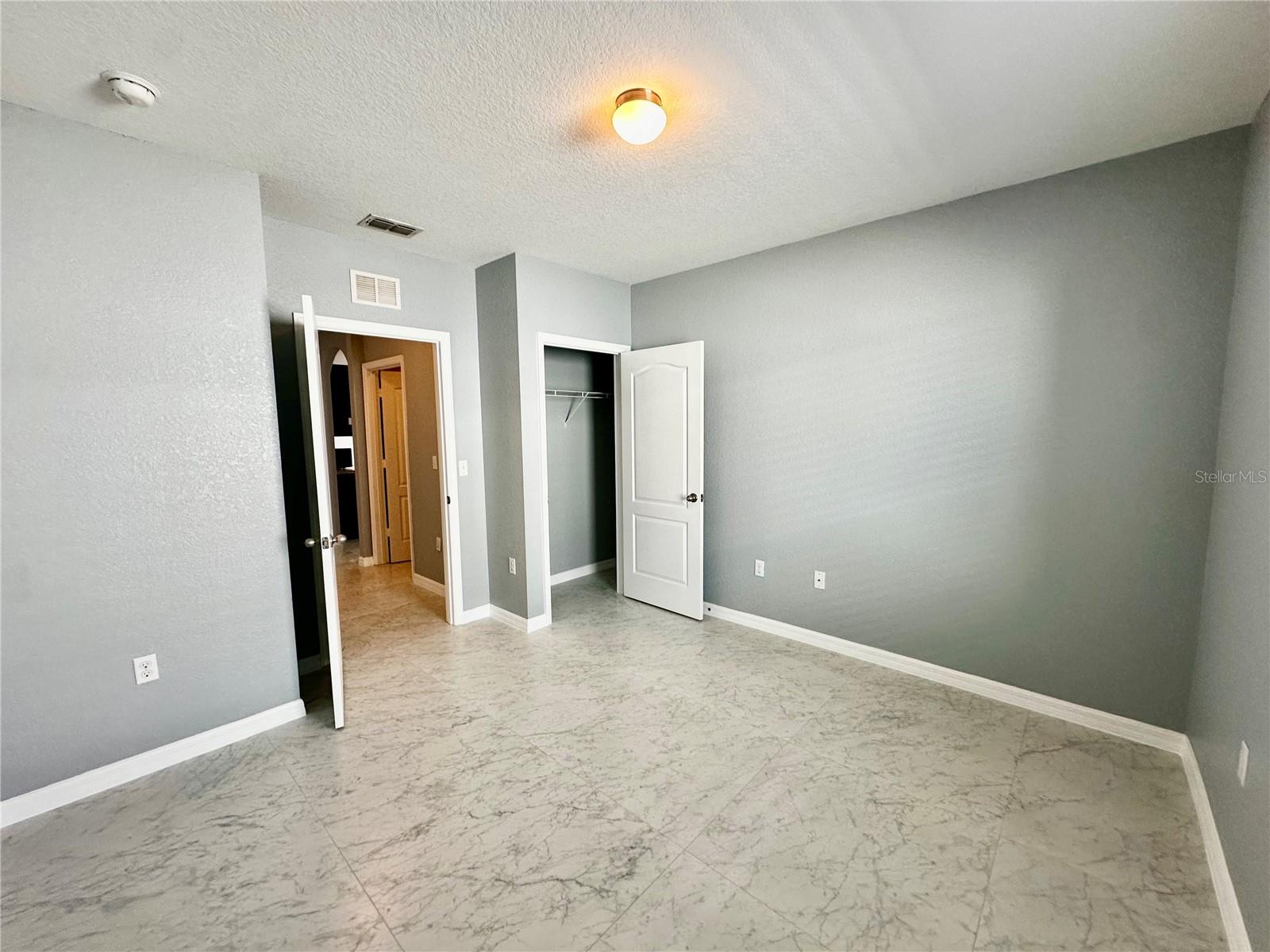 1437 WALLACE MANOR PASS, Winter Haven, FL 33880