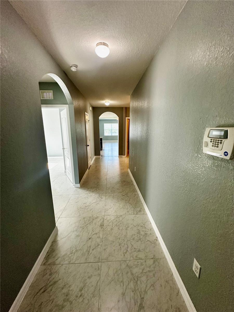 1437 WALLACE MANOR PASS, Winter Haven, FL 33880