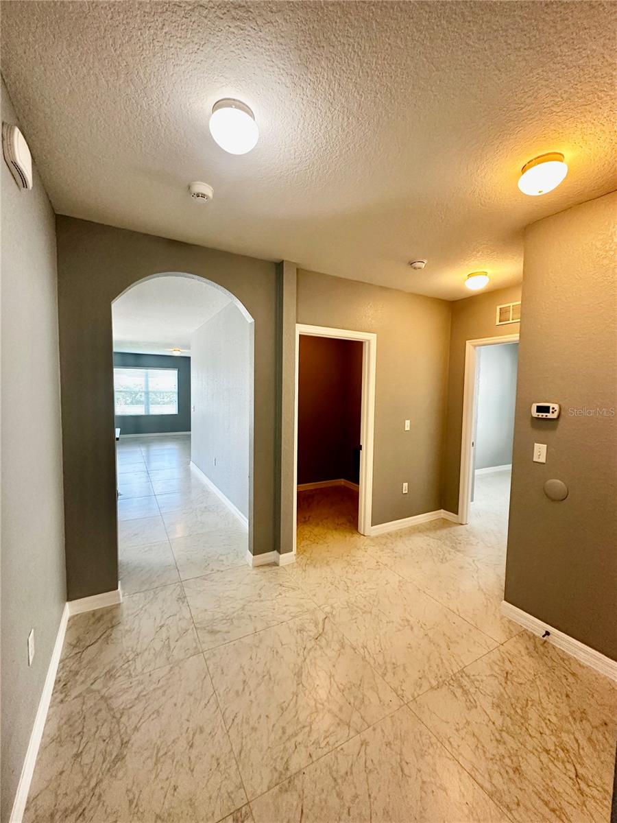 1437 WALLACE MANOR PASS, Winter Haven, FL 33880
