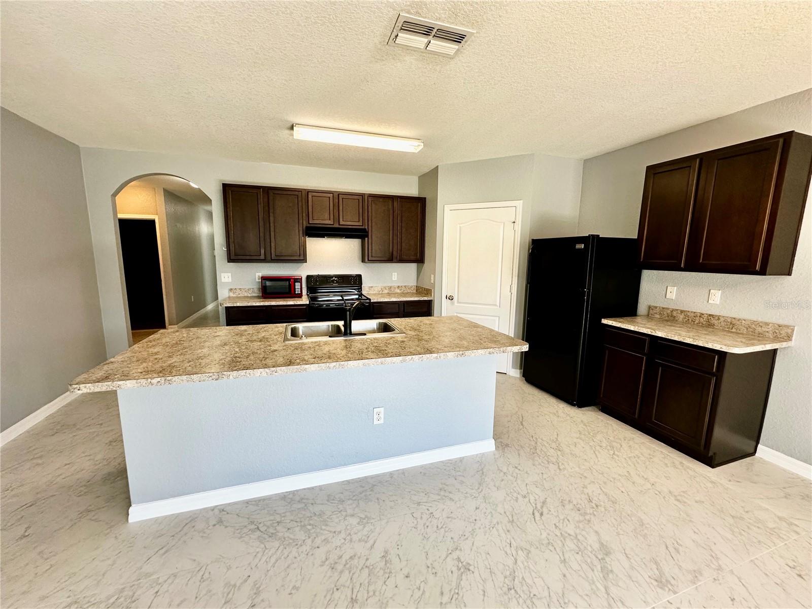 1437 WALLACE MANOR PASS, Winter Haven, FL 33880