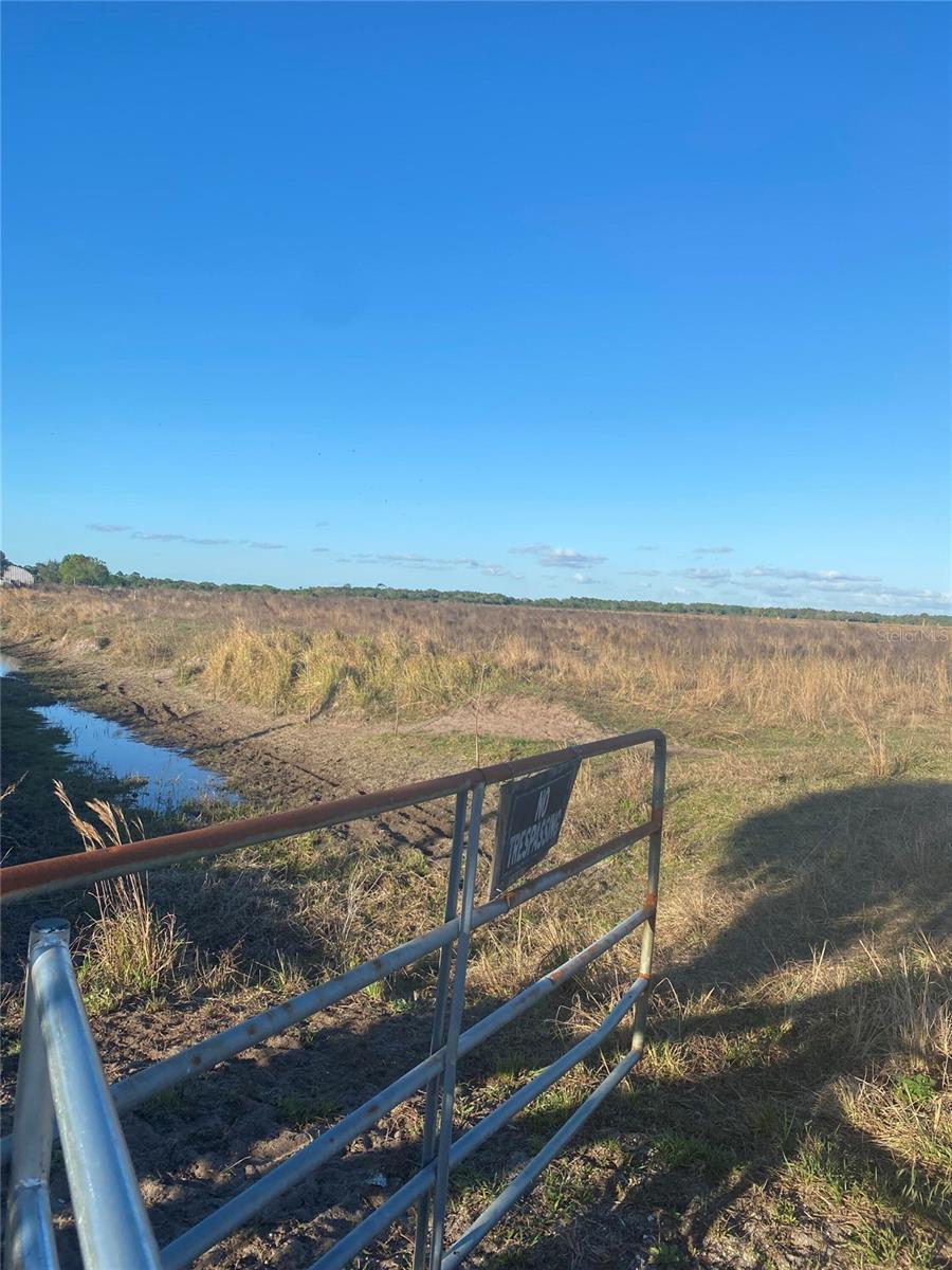 18057 NW 190TH ROAD, Okeechobee, FL 34972