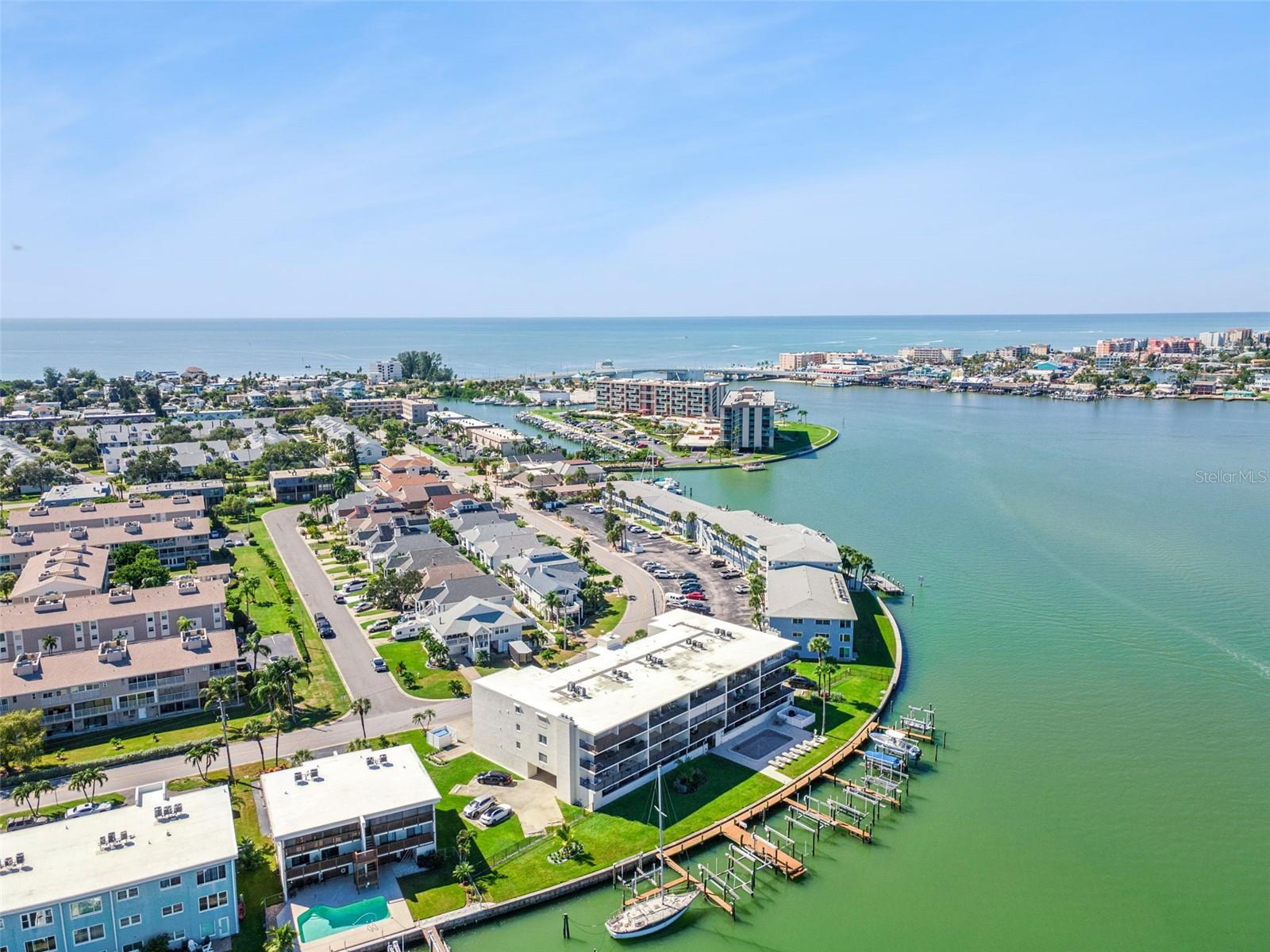 12525 3RD STREET E, #205, Treasure Island, FL 33706